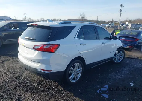 2019 Chevrolet Equinox Premier z USA, uszkodzony, nr VIN 2GNAXYEX7K6167865